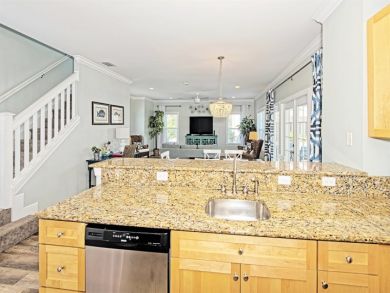 Marathon Lovely A Classy Residence Call Topday Marathon Lovely A Classy Residence Call Topday